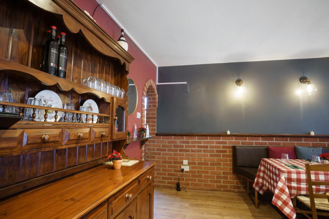 The Limes By Luigis Al Fresco Hotel Maldon Exterior photo